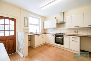 Photo 10- click for photo gallery